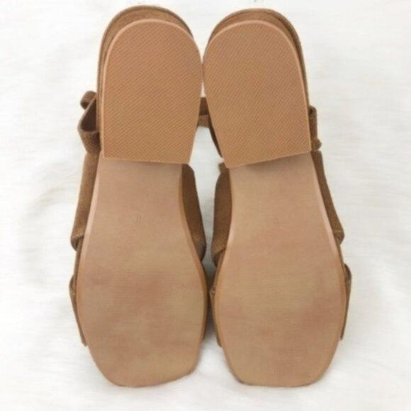 MATISSE ‘Frenzy’ Saddle Suede Sandal - Picture 8 of 8